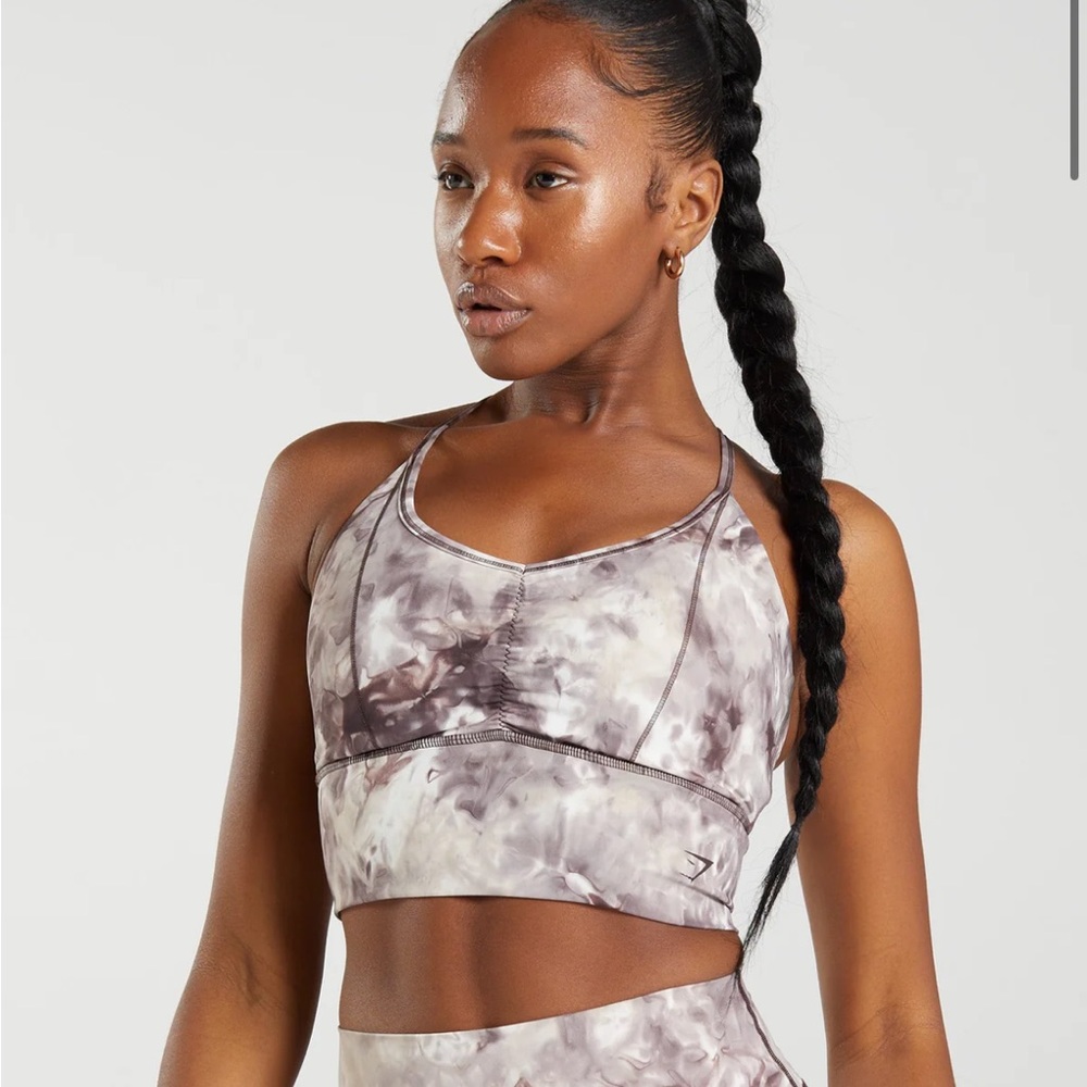 NWOT Gym Shark Grey & Cream Tie Dye Elevate Longline Sports Bra